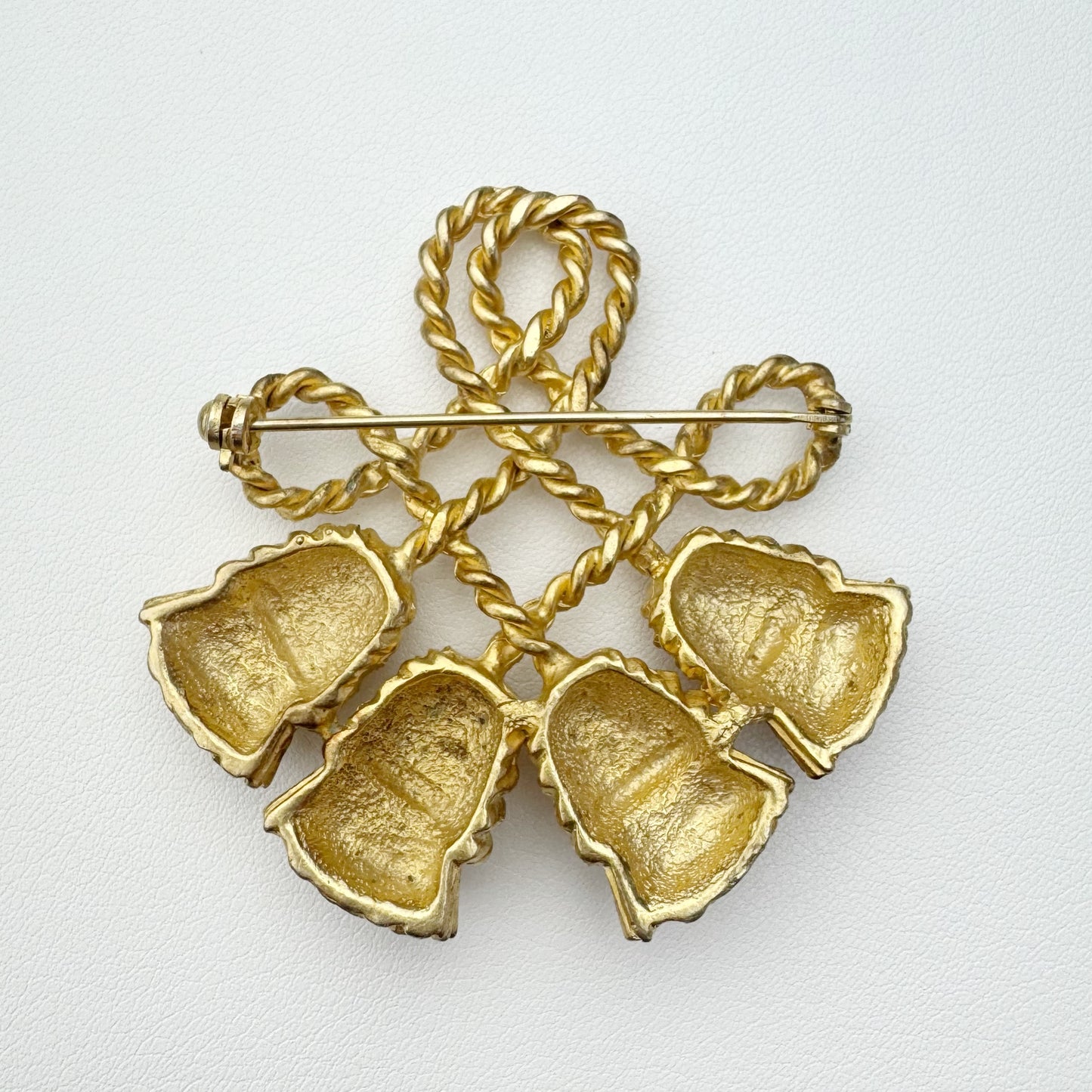 80s Rope Tassel Brooch