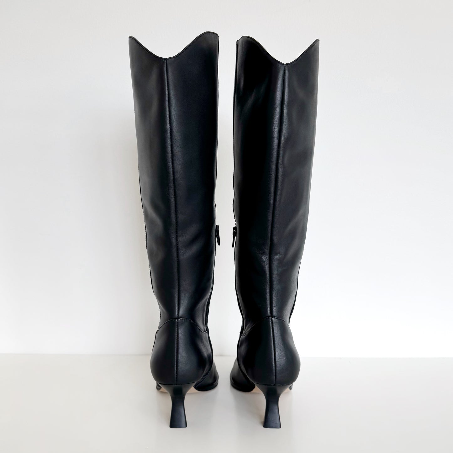 Dolce Vita “Annika” Leather Knee High Kitten Heel Boots (9)