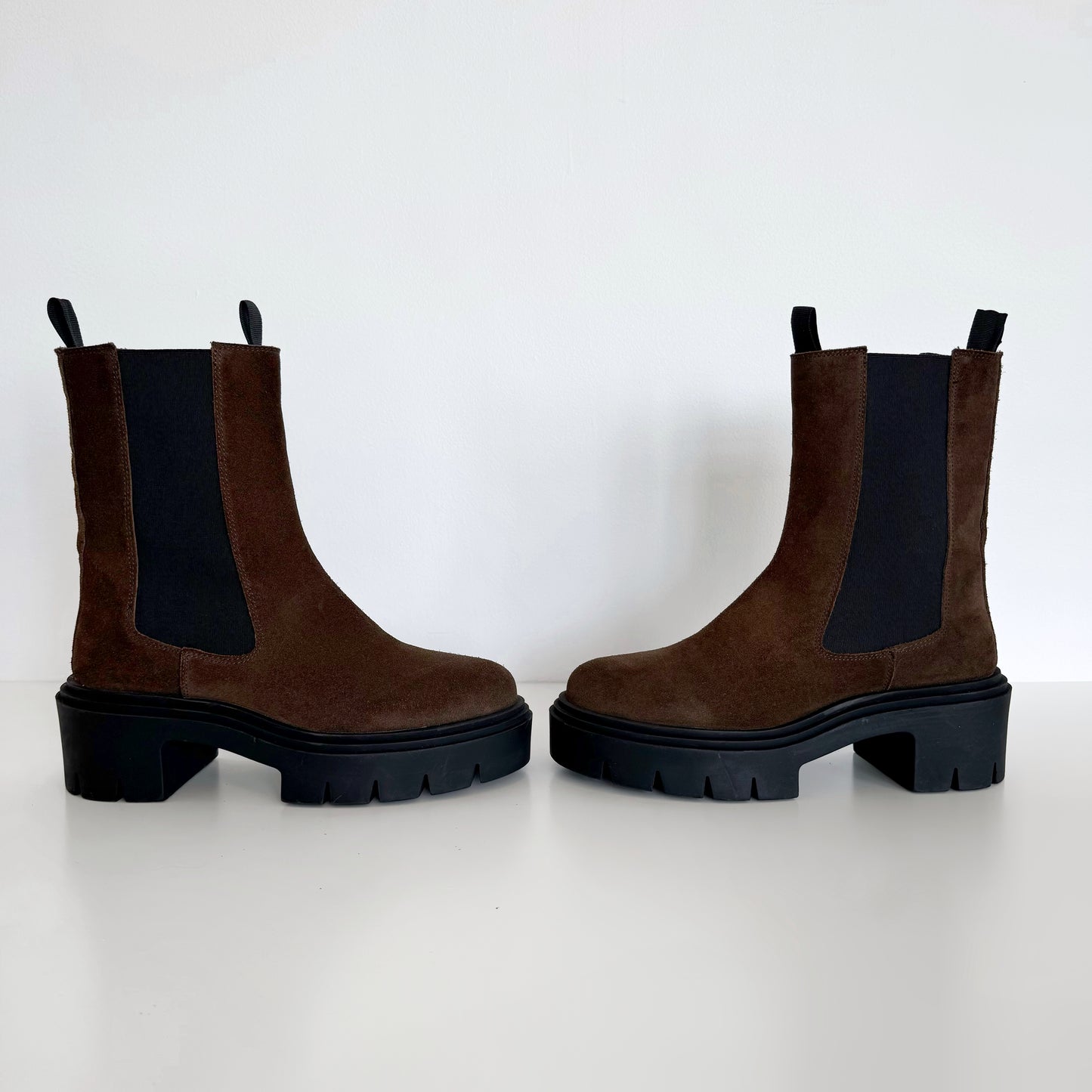 Steve Madden “Wisteria” Platform Lug Chelsea Boot (9)