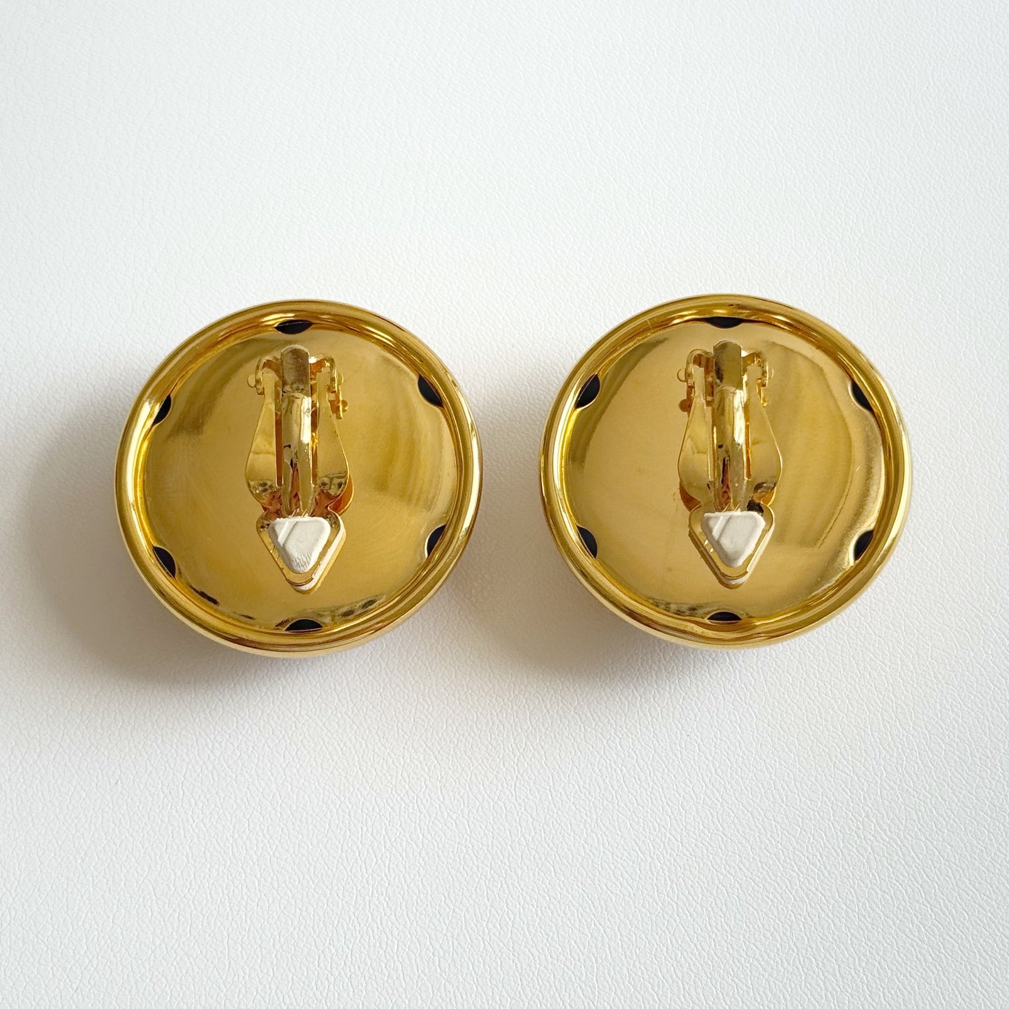 Marble Circular Clip Earrings
