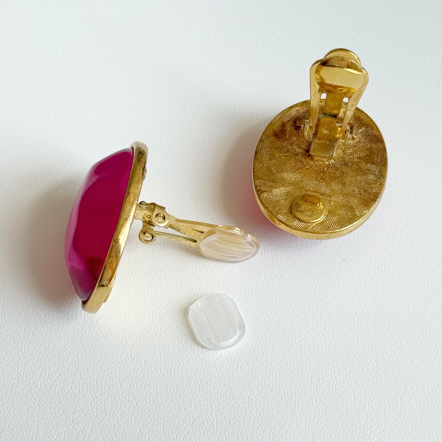 Essex Fuchsia Oval Clip Earrings