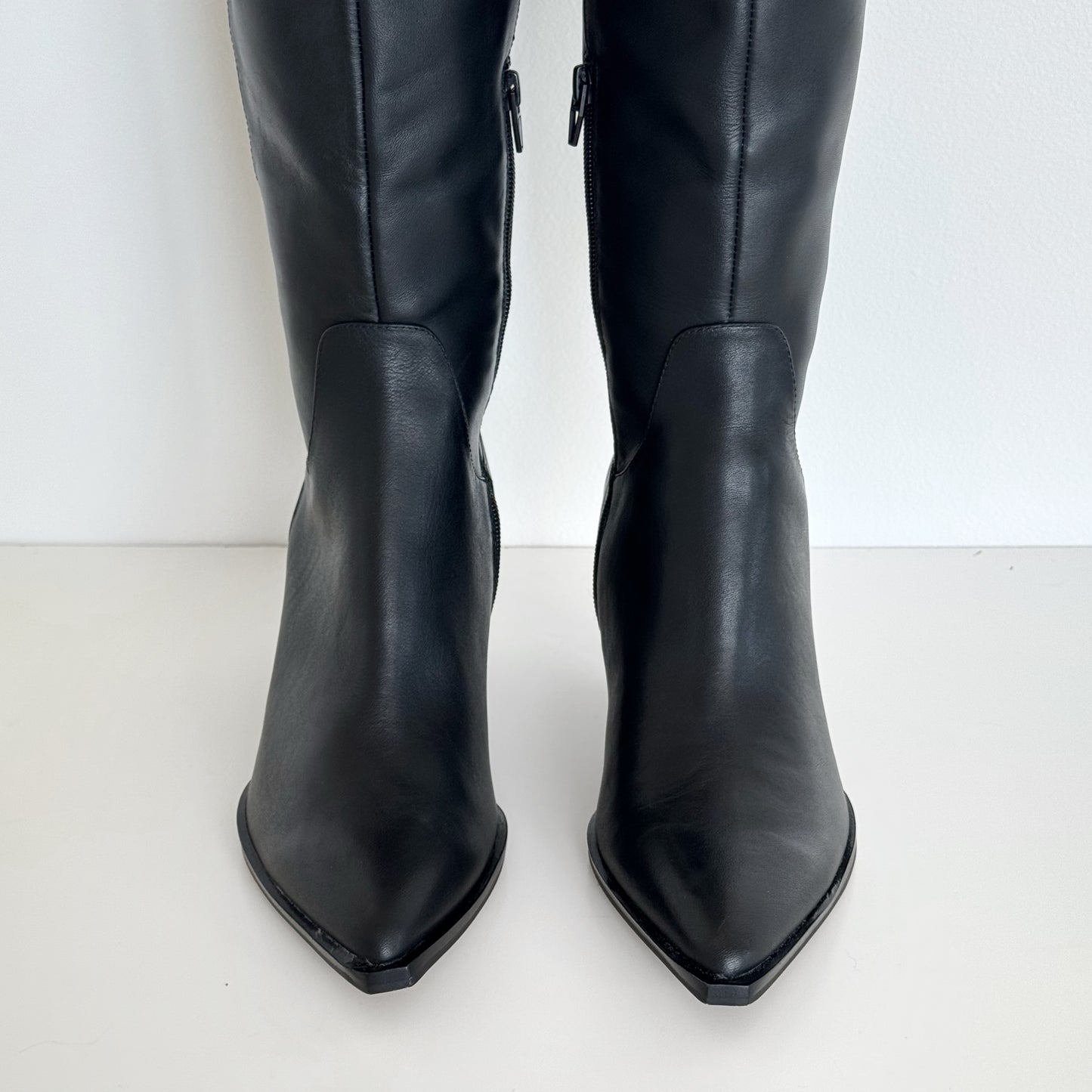 Dolce Vita “Annika” Leather Knee High Kitten Heel Boots (9)