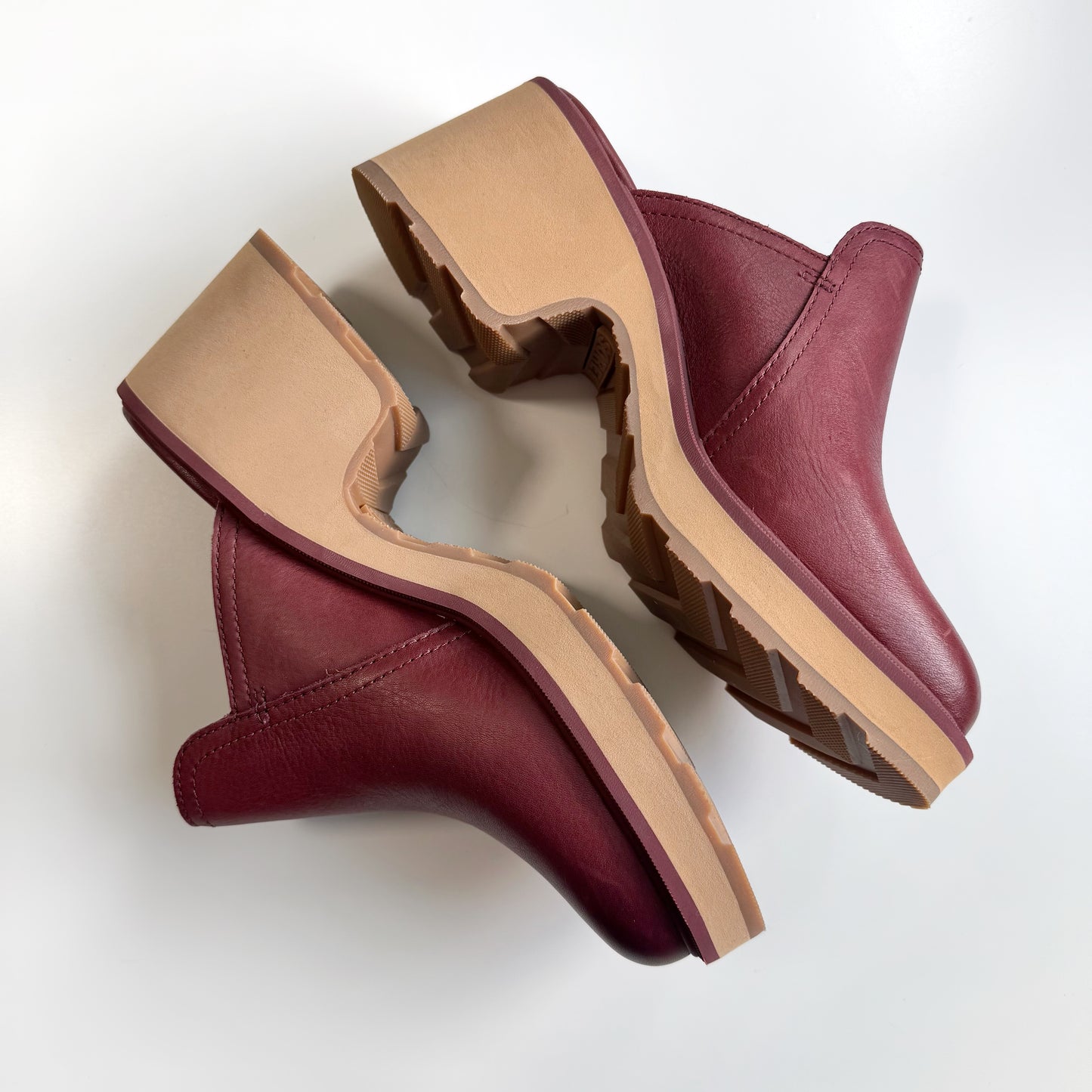Sorel “Hi-Line” Heel Mule in Spice Tawny Buff