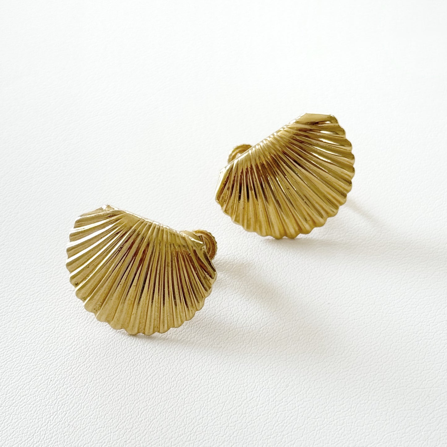 Vintage "Napier" Shell Clip Earrings