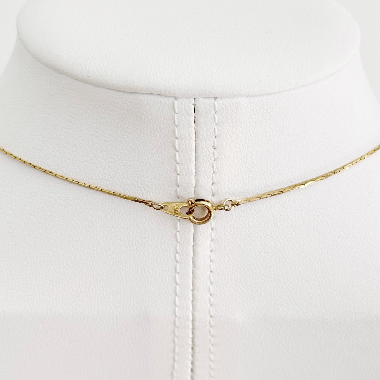 Vintage Gold tone Dipped Shell Necklace