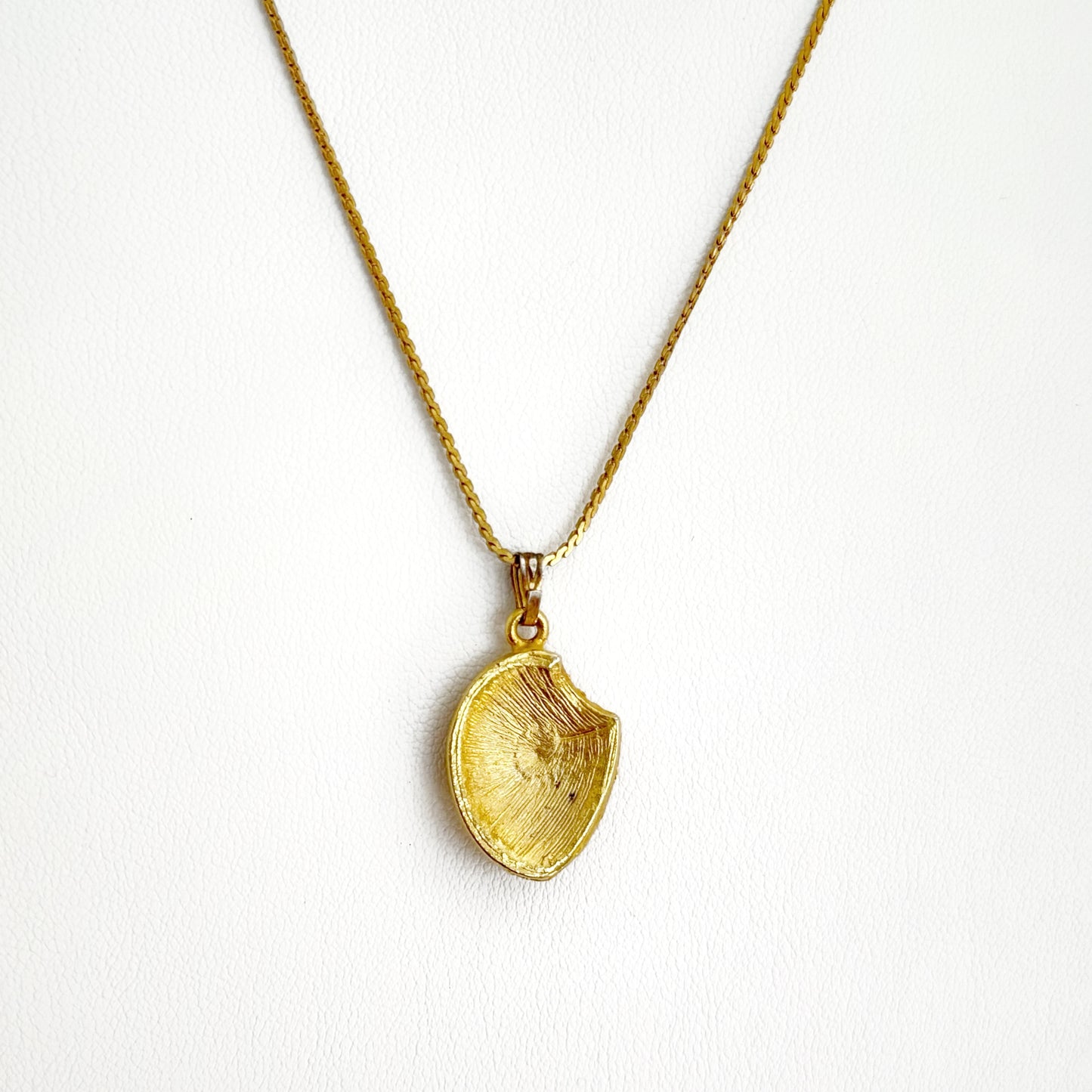 Vintage "Monet" Shell Necklace