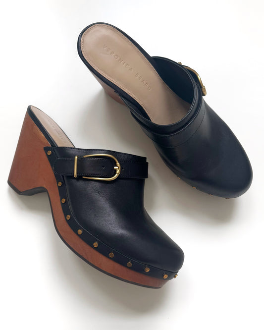 Veronica Beard “Hendrix” Leather Studded Clogs (9.5)