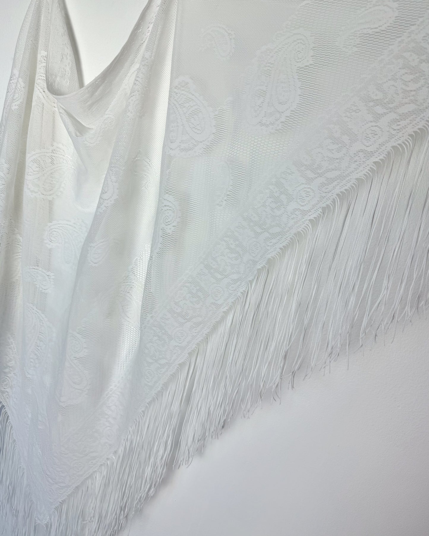 Sheer Paisley Fringe Scarf / Sarong in White