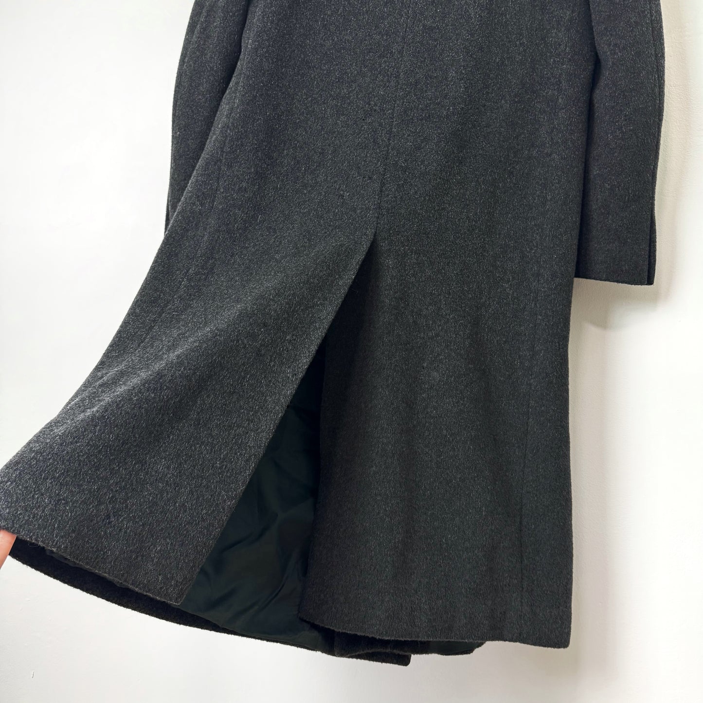 00s Wool Cashmere Top Coat in Charcoal