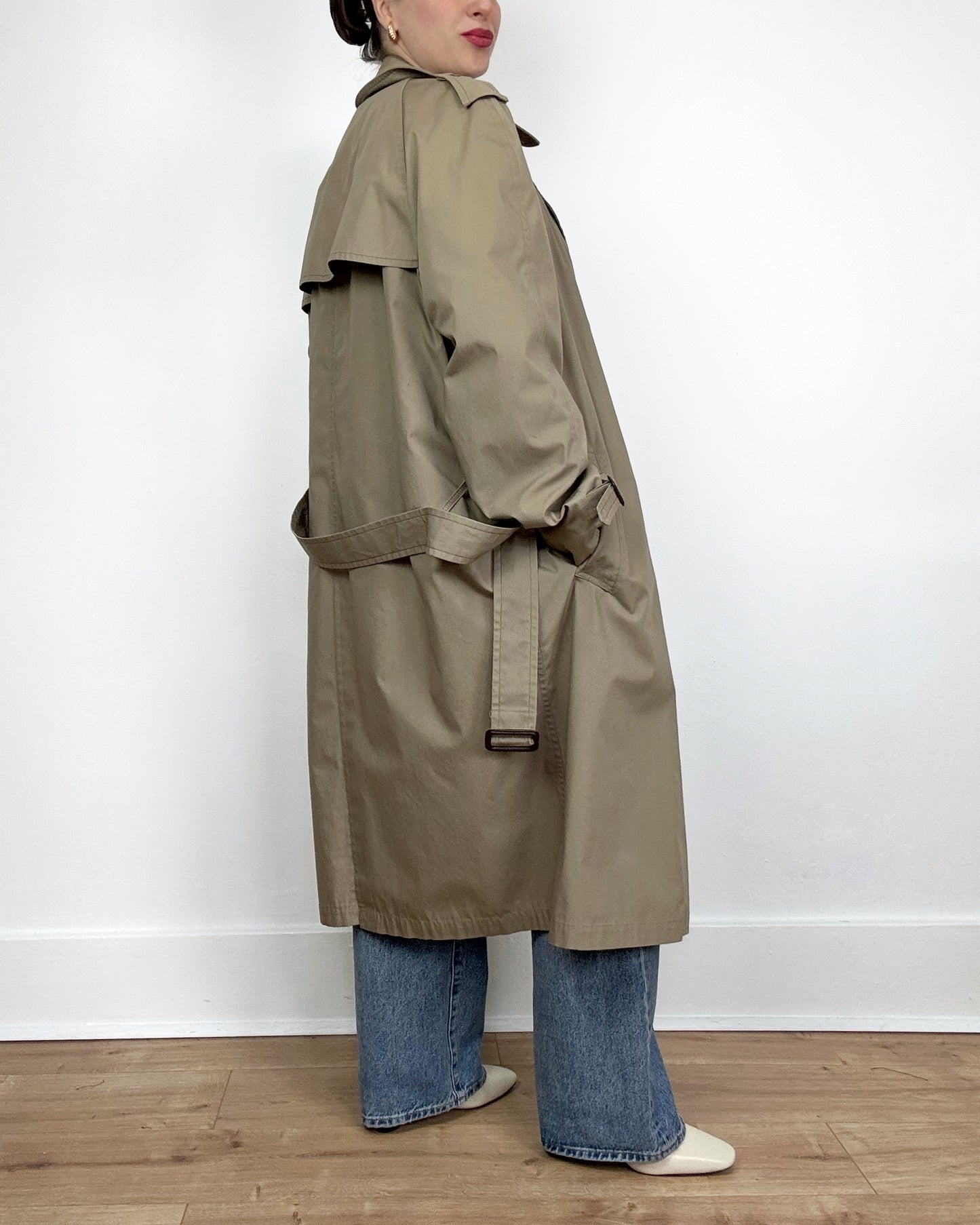90s Classic Trench Coat in Tan