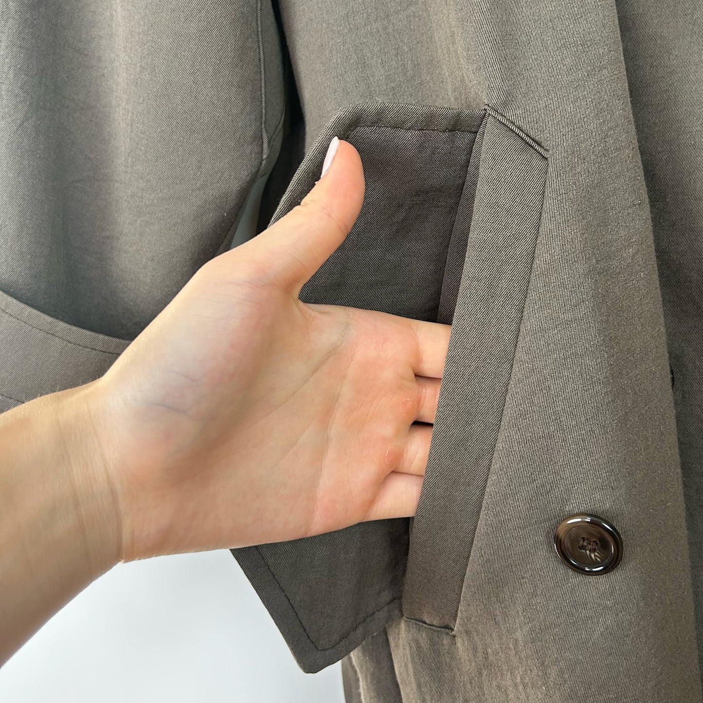 80s Trench Coat in Bark