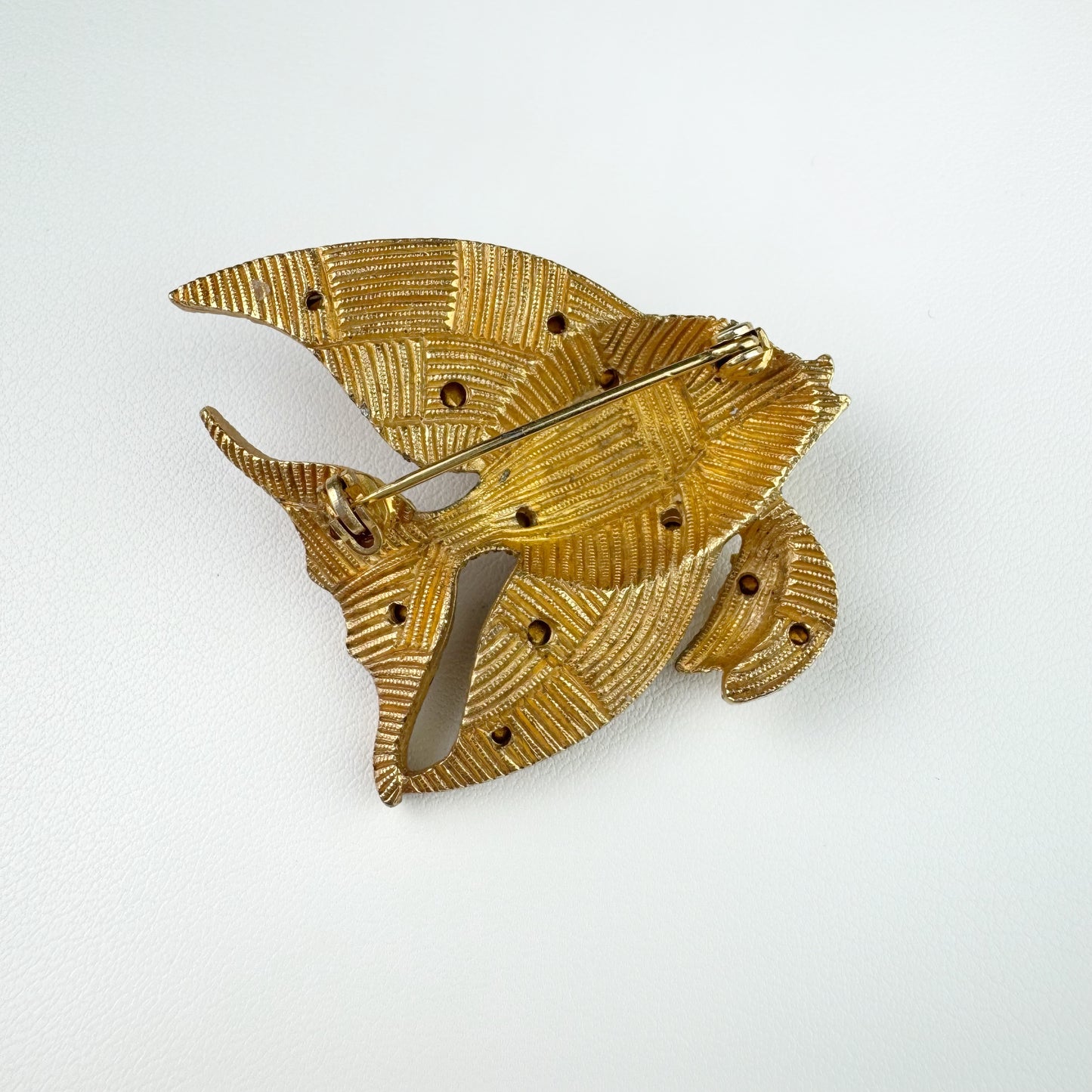 50s/60s Textured Fish Brooch Multi Color Stones