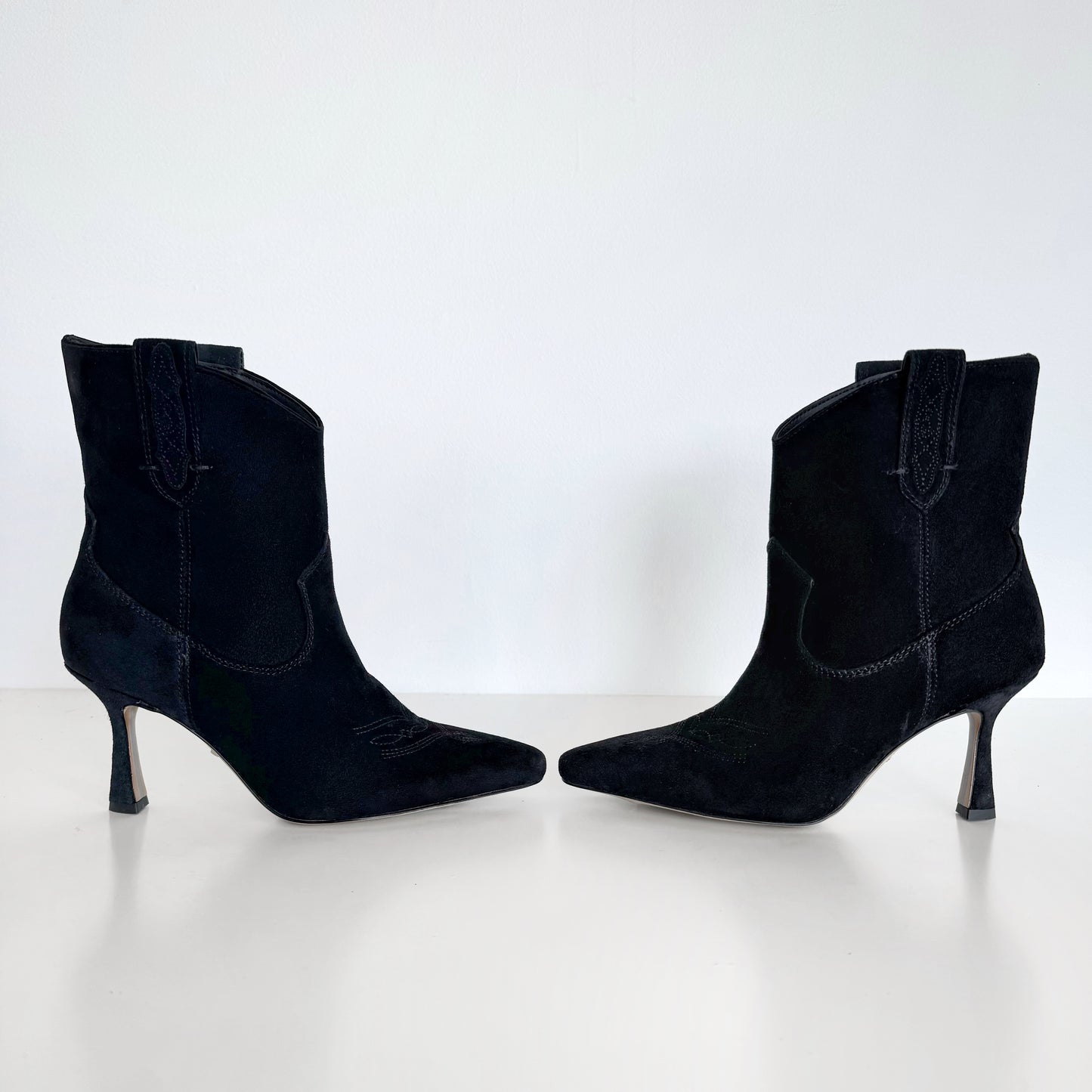 Sam Edelman “Moe” Western Suede Booties (6.5)