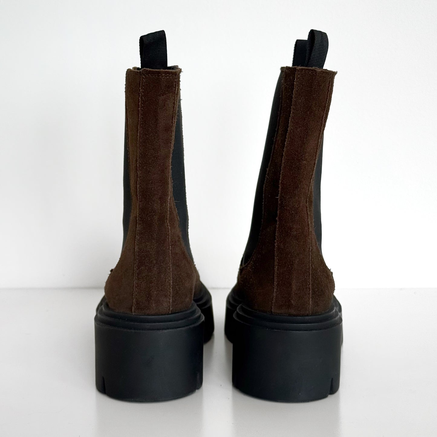 Steve Madden “Wisteria” Platform Lug Chelsea Boots (7)