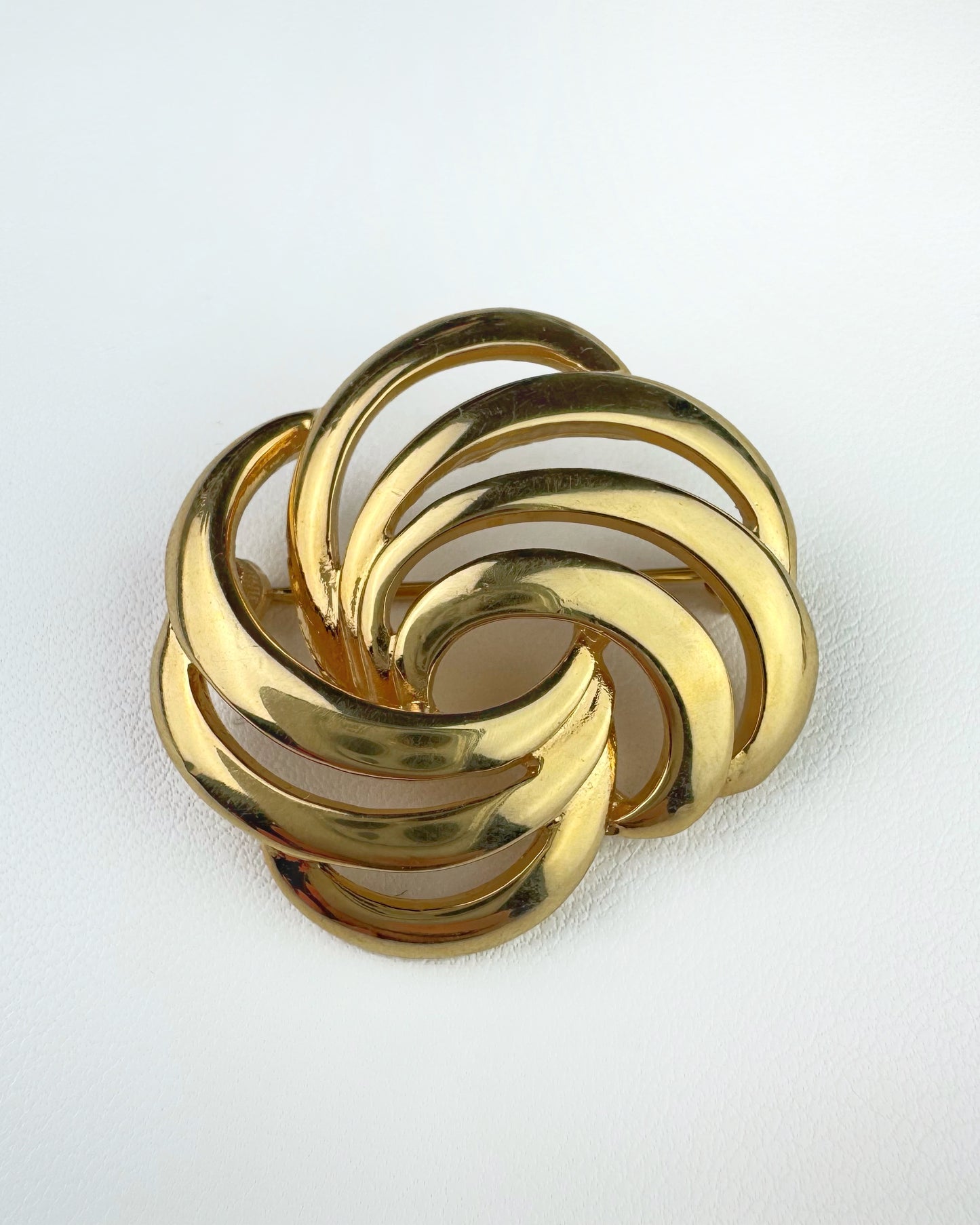 80s/90s Napier Swirl Love Knot Brooch
