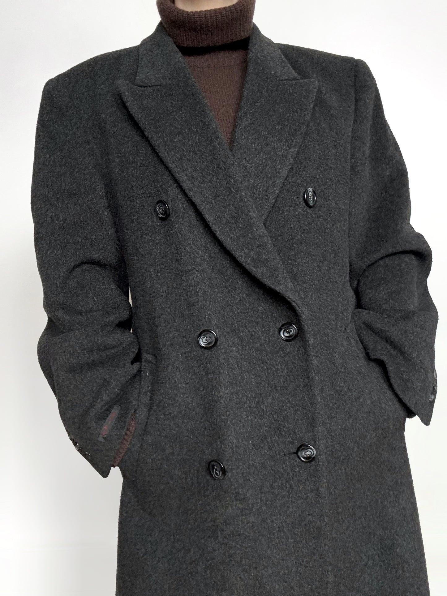 00s Wool Cashmere Top Coat in Charcoal