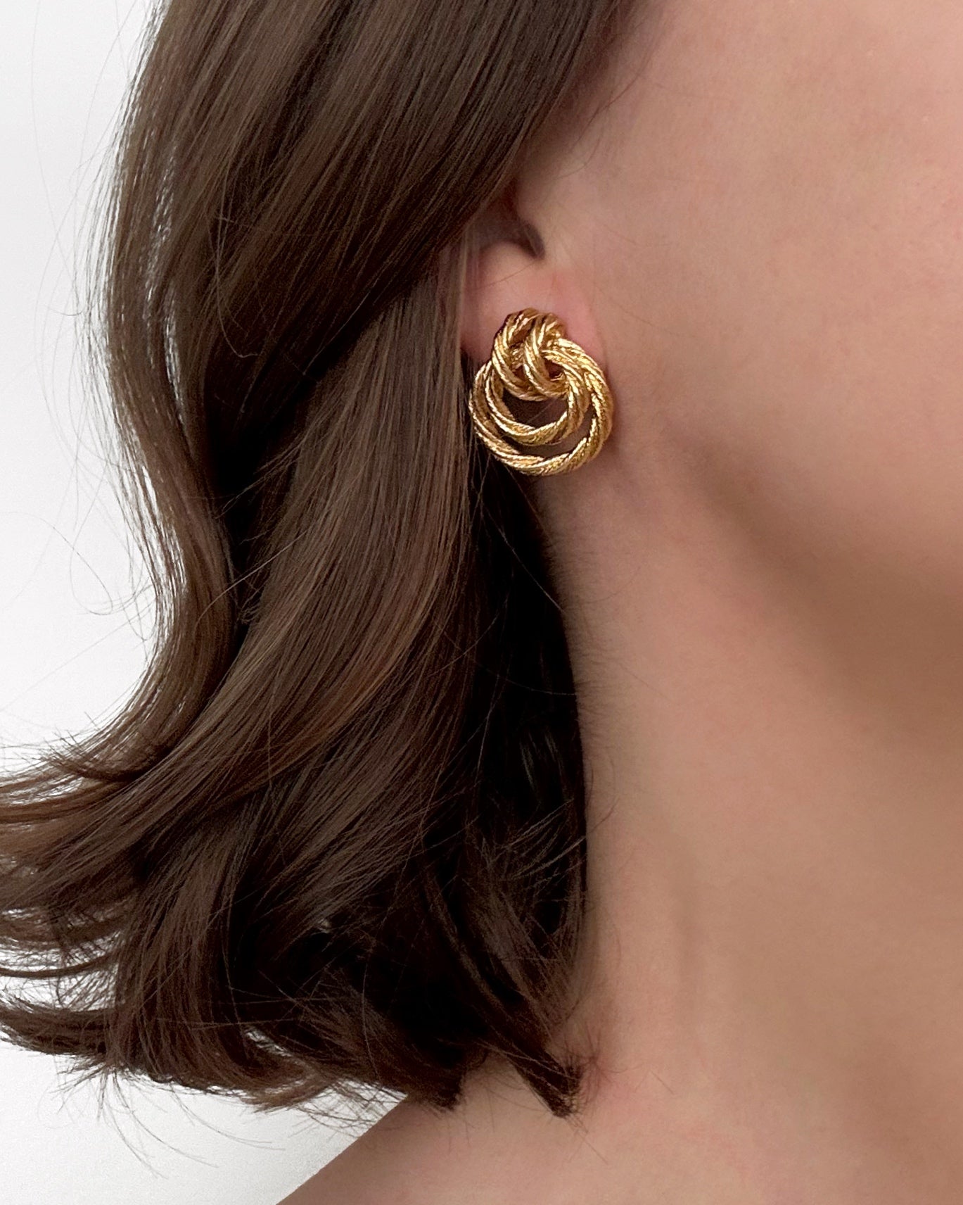 80s Textured Knot Earrings