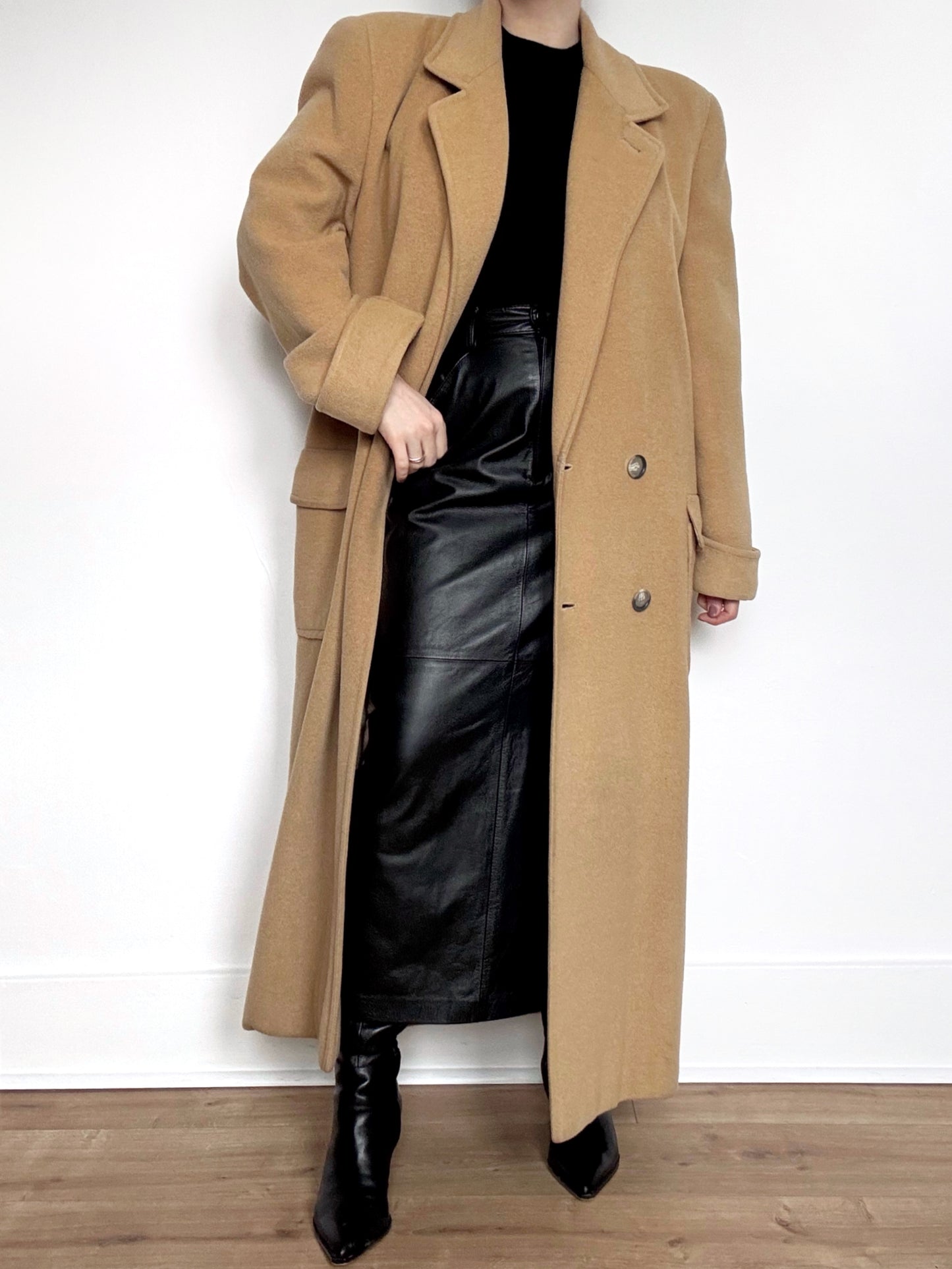 80s/90s Regency Neiman Marcus Camel Hair Top Coat in Tan