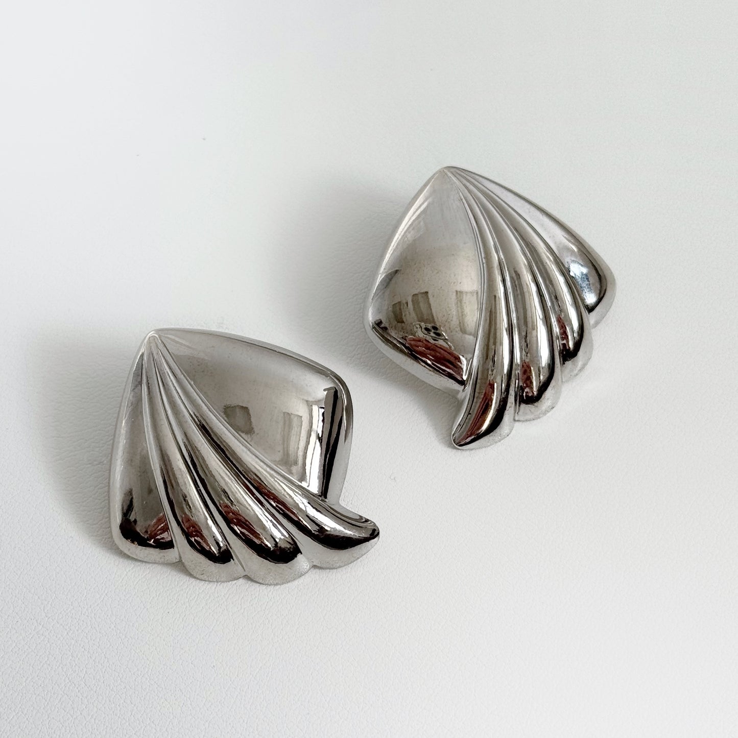 80s Geometric Fan Earrings