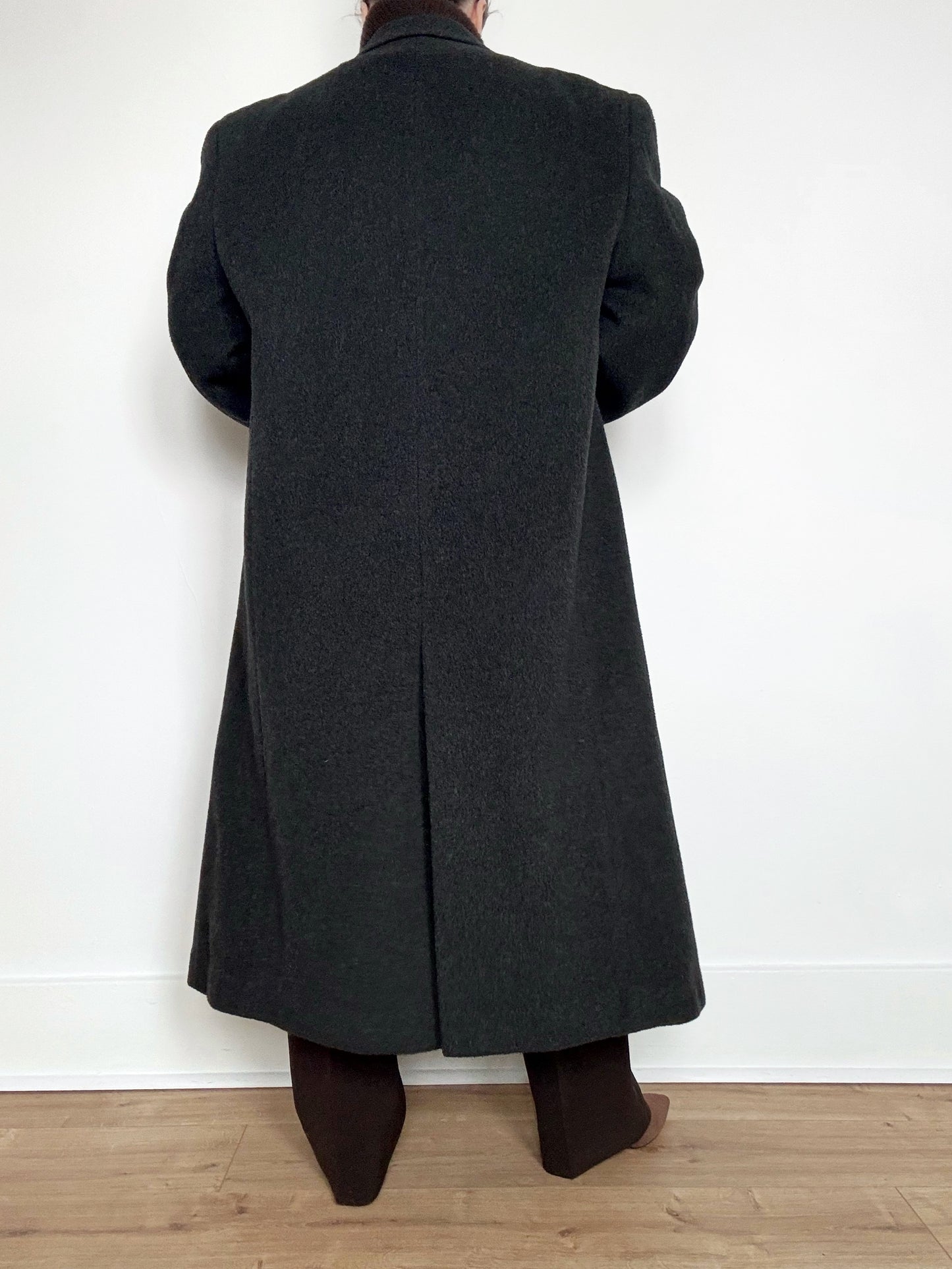 00s Wool Cashmere Top Coat in Charcoal