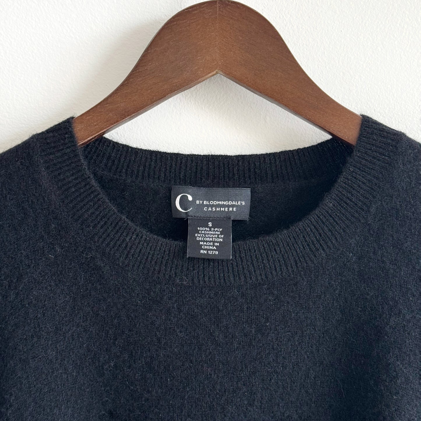 Cashmere Crewneck Sweater with Pearls