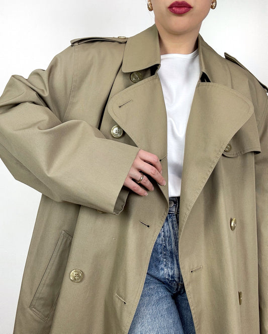 90s Minimal Trench Coat in Tan