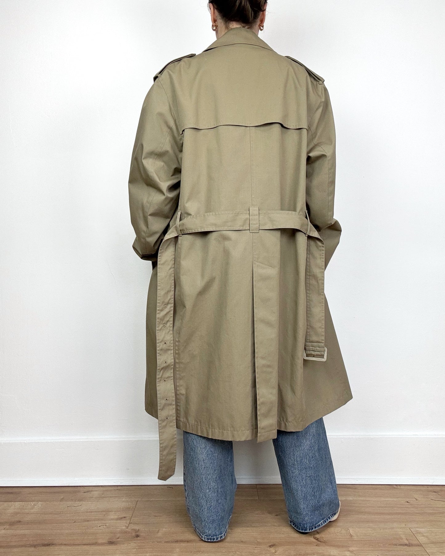 90s Minimal Trench Coat in Tan