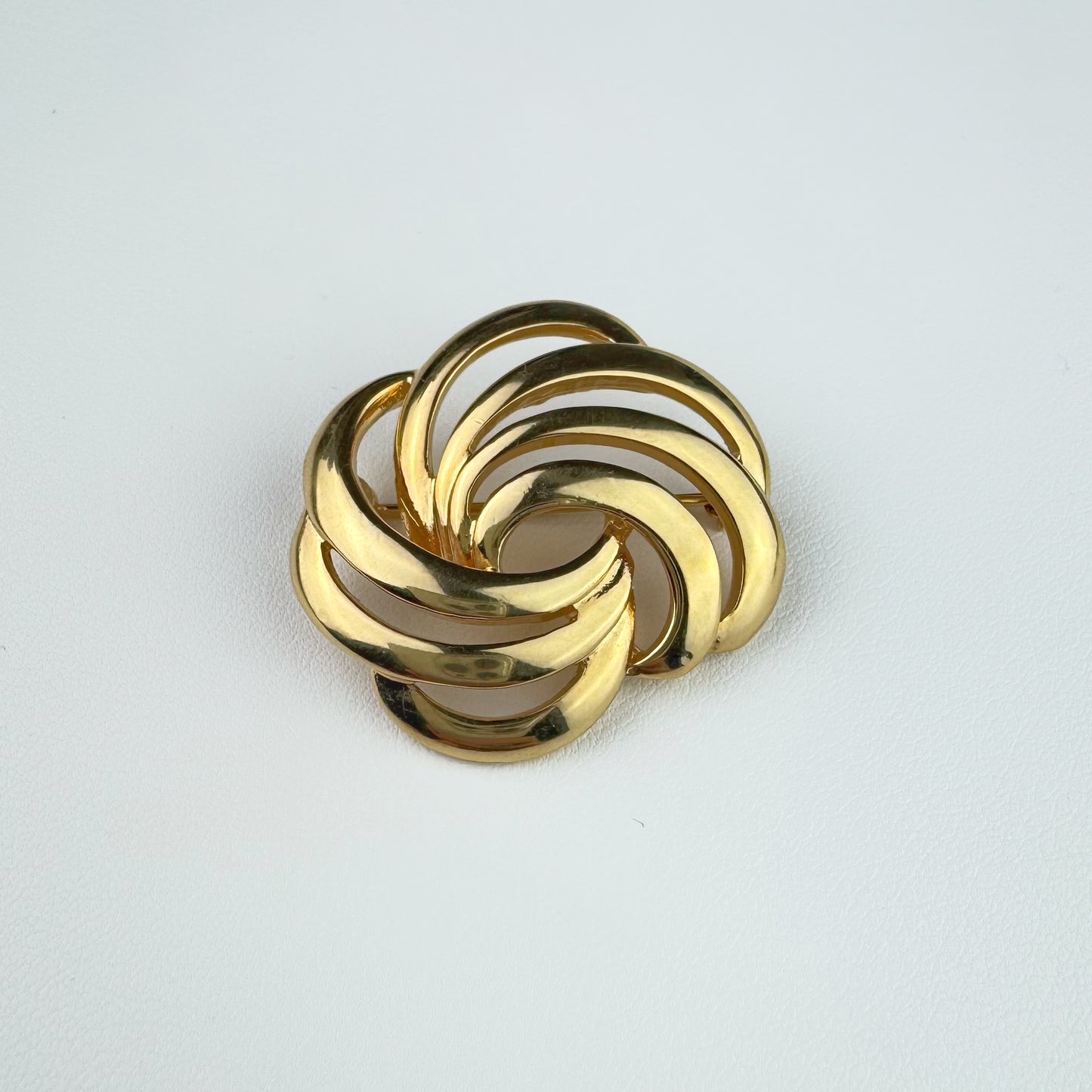 80s/90s Napier Swirl Love Knot Brooch