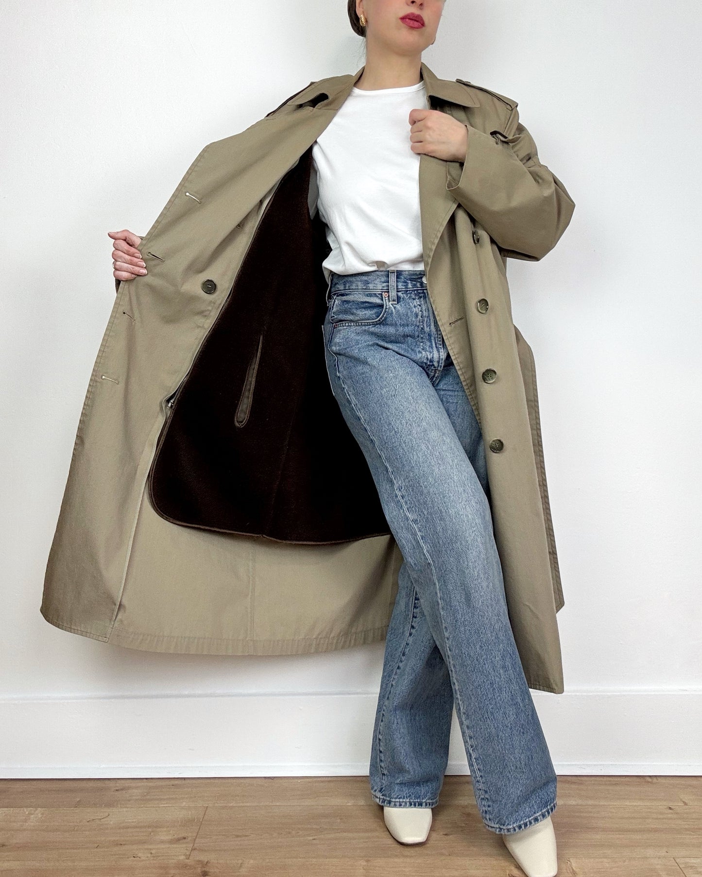 90s Classic Trench Coat in Tan