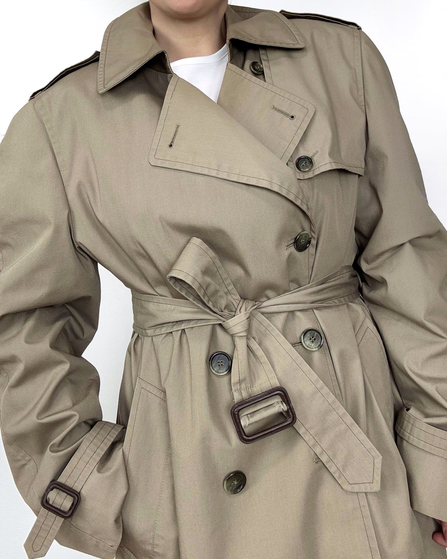 90s Classic Trench Coat in Tan