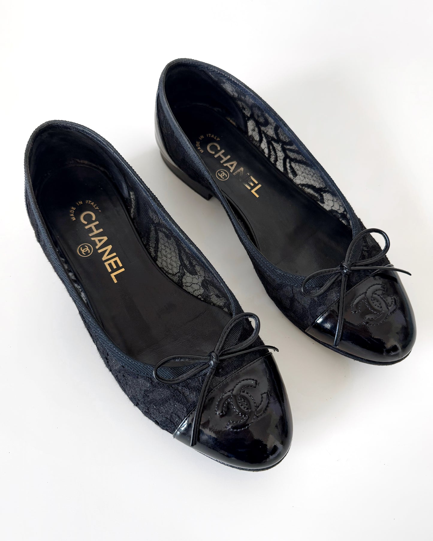 Chanel Lace and Patent Ballet Flats (37)