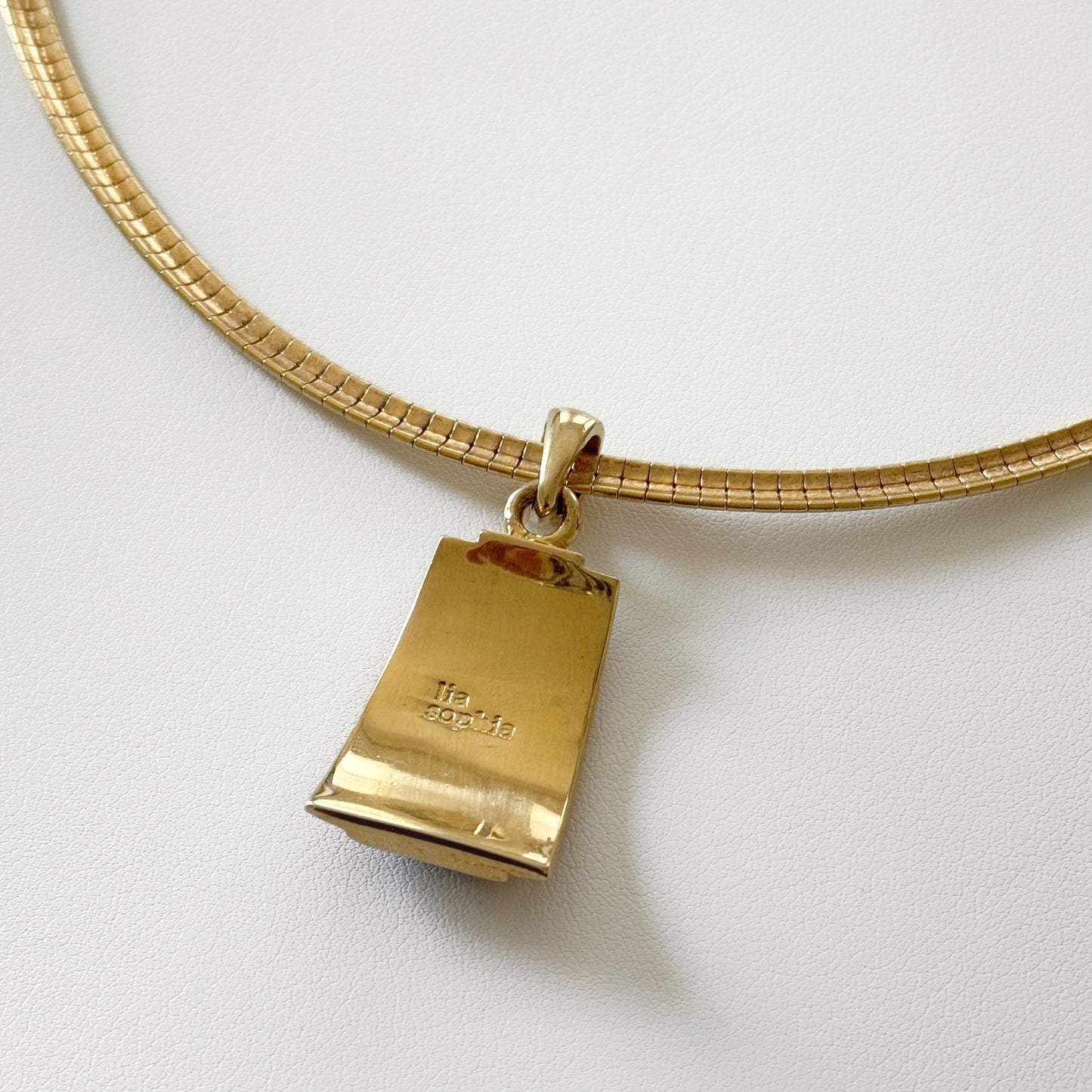 00s “Lia Sophia” Geometric Pendant on Chocker Necklace
