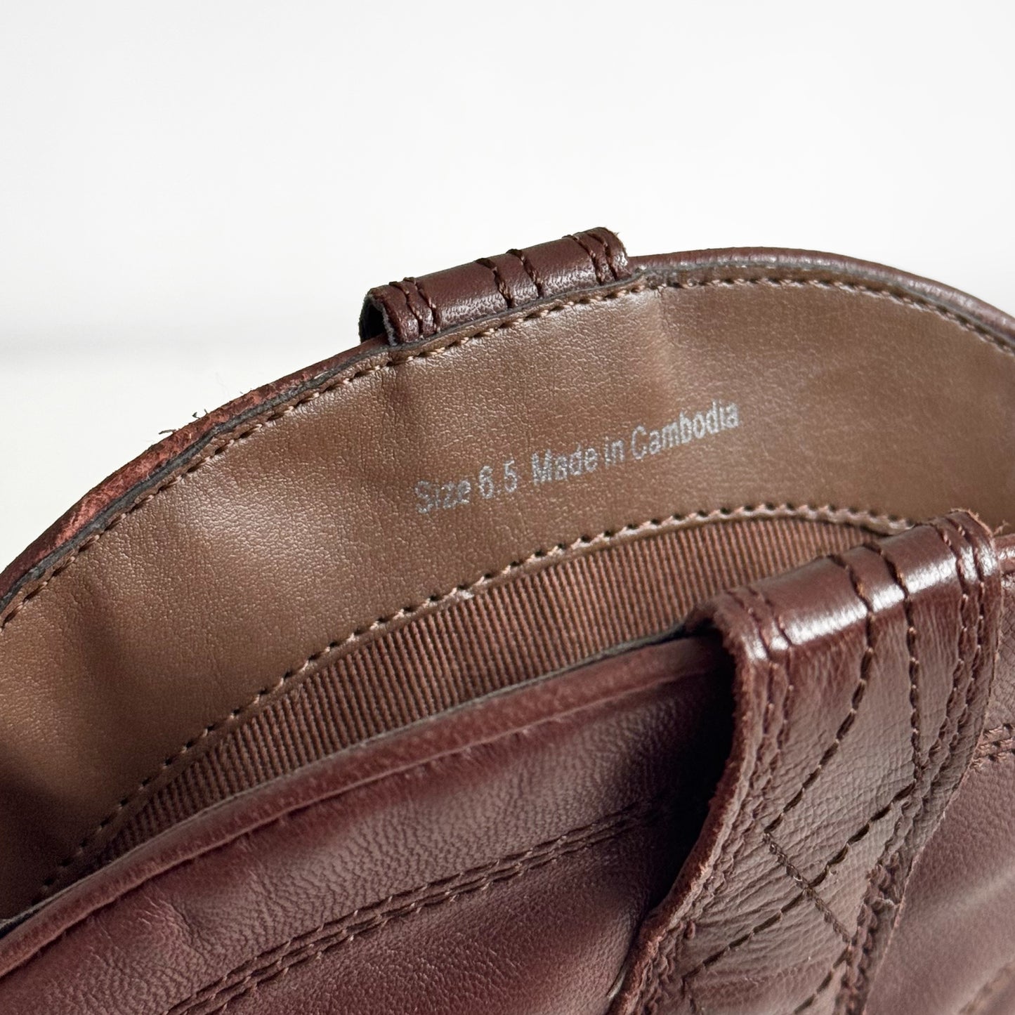 Dolce Vita “Angel” Chocolate Brown Kitten Heel Cowgirl Booties (6.5)