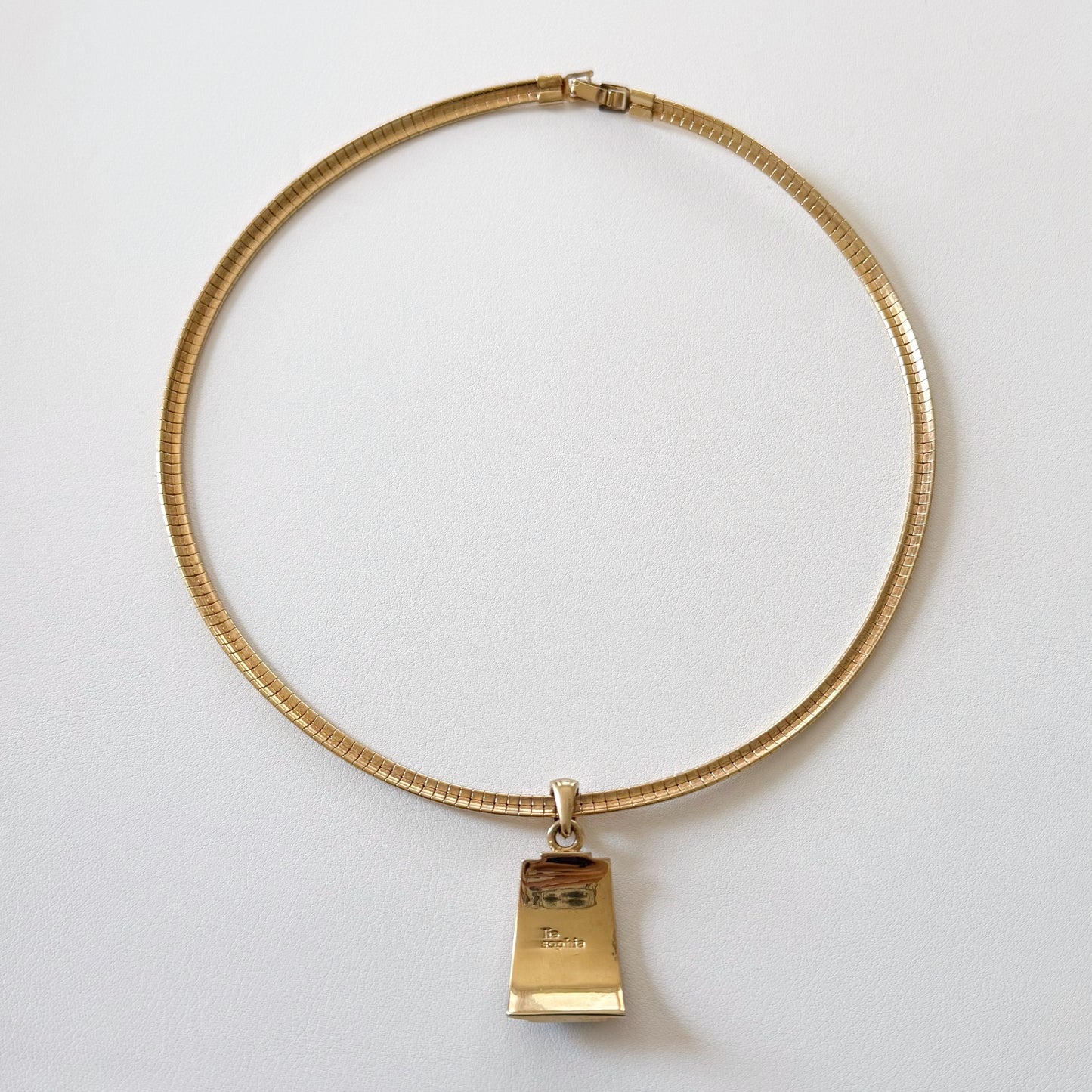00s “Lia Sophia” Geometric Pendant on Chocker Necklace