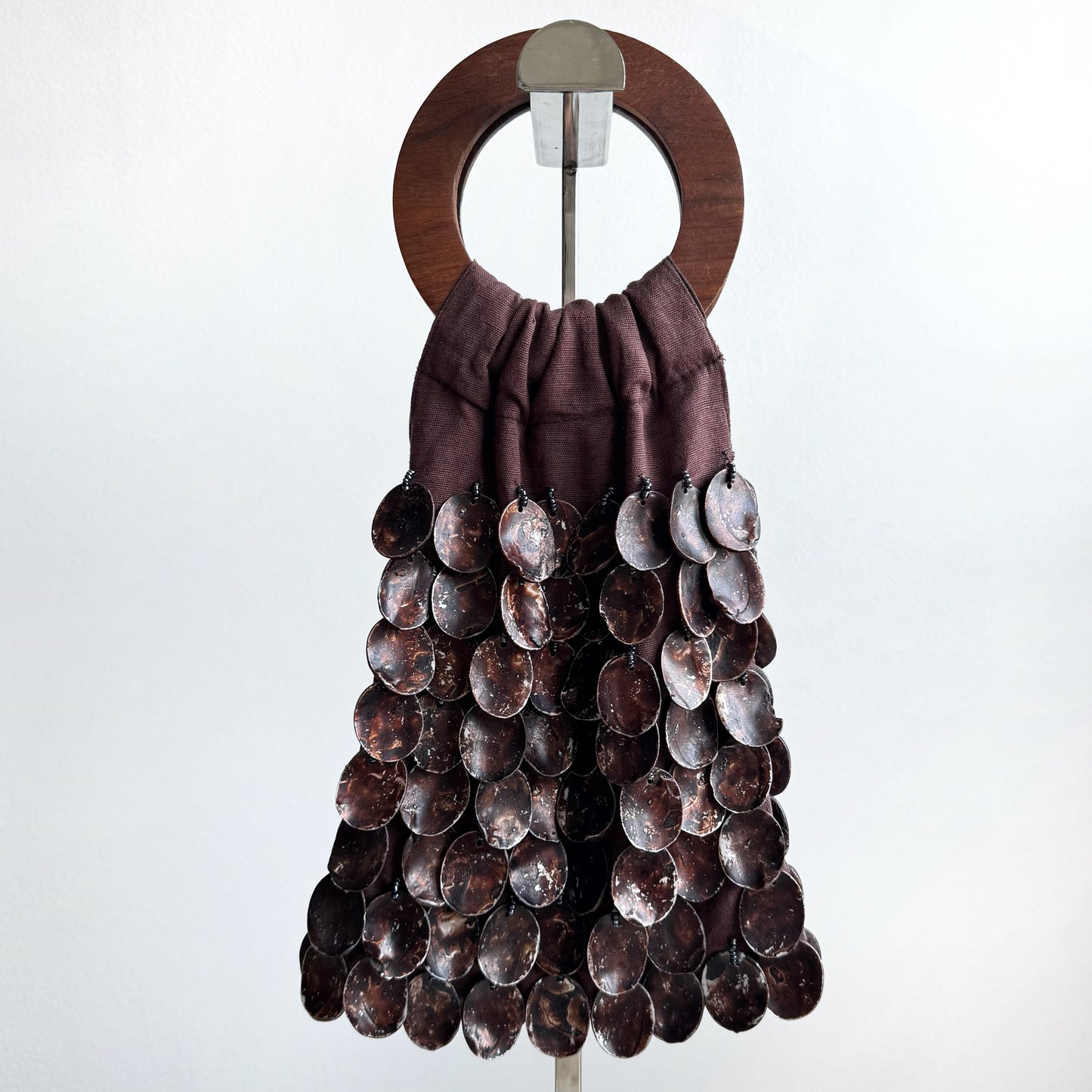 Shell Cotton-Linen Bag with Wood Top Handles