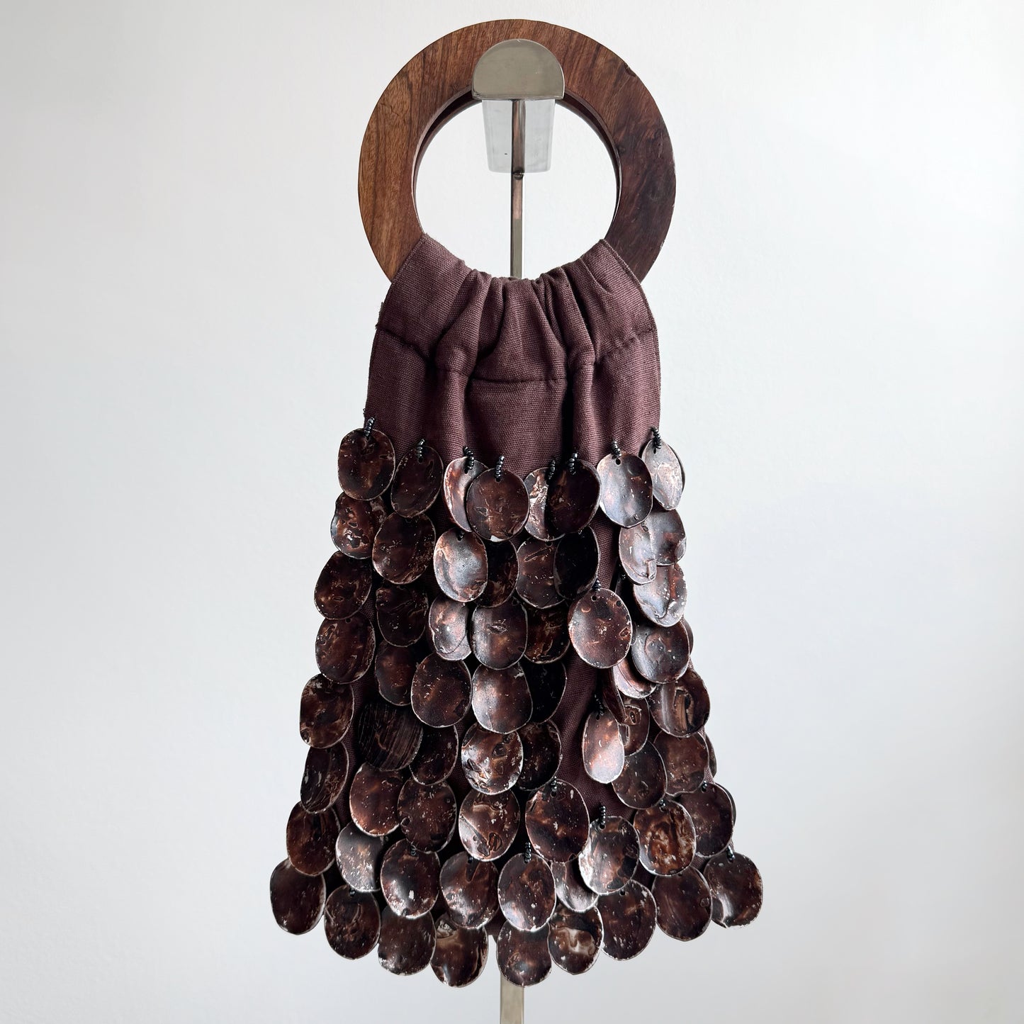 Shell Cotton-Linen Bag with Wood Top Handles